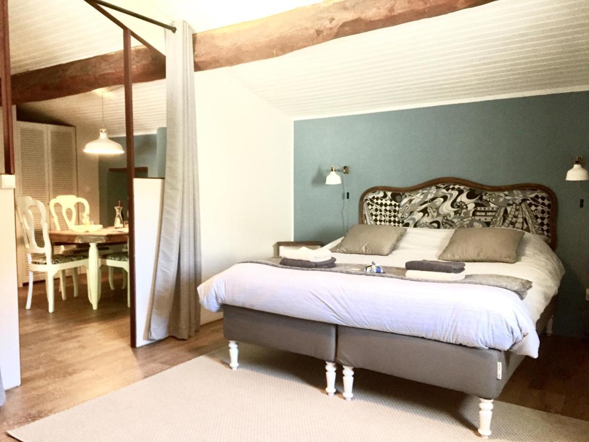 Bed and Breakfast Mas De La Pauze Reilhanette Экстерьер фото